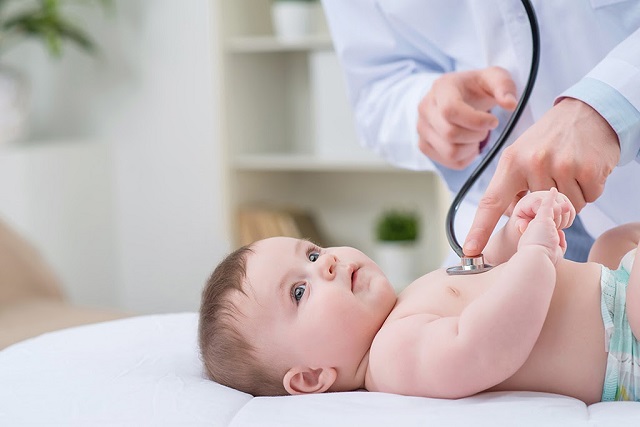 Mua thêm bảo hiểm cho trẻ sơ sinh có cần thiết không?