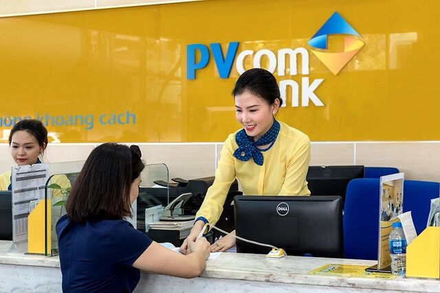 Mở thẻ tín dụng trực tiếp tại ngân hàng PVcombank