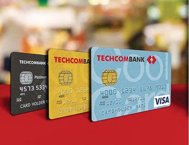 Techcombank là loại thẻ hỗ trợ người dùng có mức thu nhập từ 6 triệu trở lên