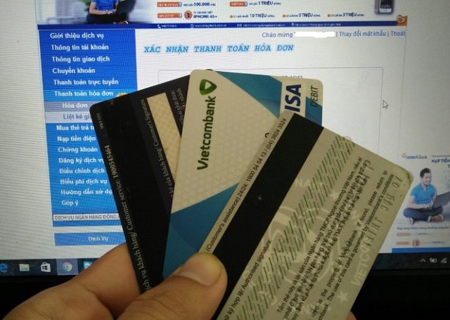 Vay tiền qua thẻ ATM Vietcombank dễ dàng