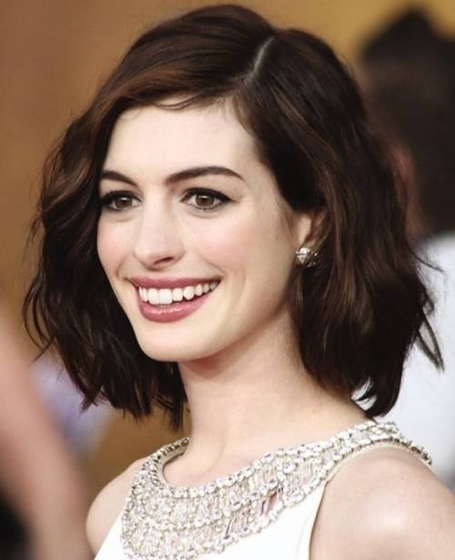 Các kiểu tóc ngang vai cho tuổi 40 trẻ trung so với tuổi thật 6