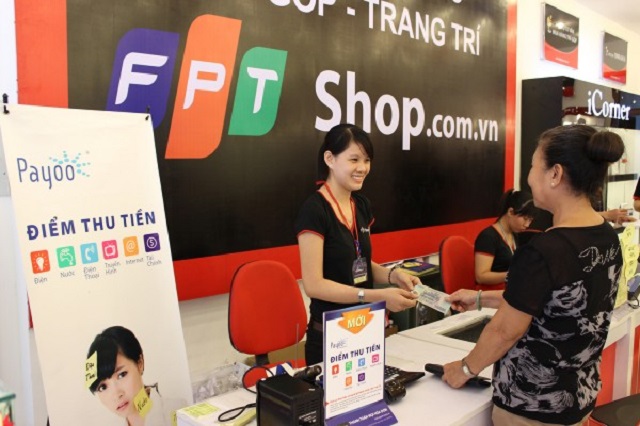 Các điểm giao dịch của FPT giúp khách hàng chuyển tiền mặt vào tài khoản