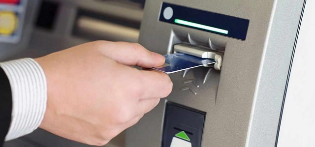 Cách kiểm tra thẻ ATM bị hoạt động hay không qua cây ATM