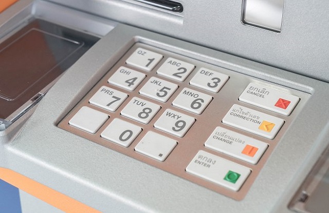 Đổi mã PIN thẻ ngân hàng trực tiếp tại cây ATM
