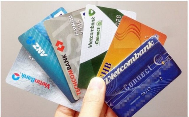 Mỗi ngân hàng và mỗi loại thẻ lại có phí thường niên khác nhau