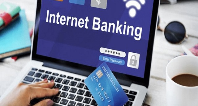 Sử dụng dịch vụ Internet Banking để chuyển khoản nội bộ