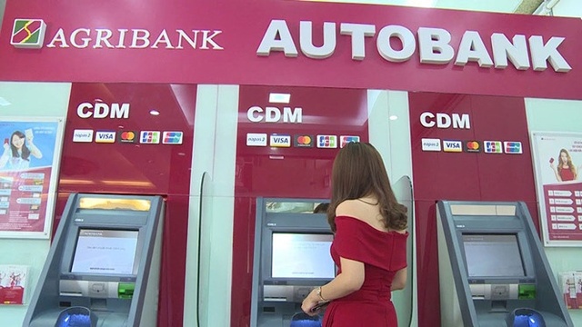Chuyển khoản tại cây ATM