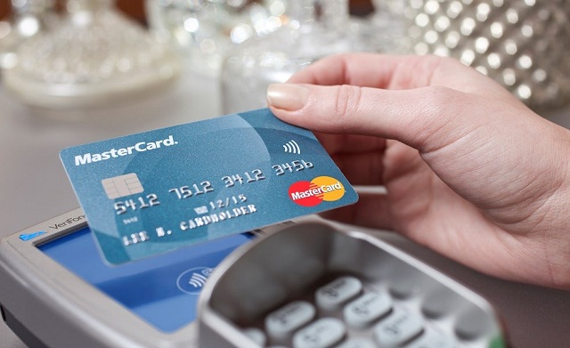 Ưu điểm và nhược điểm của thẻ Mastercard