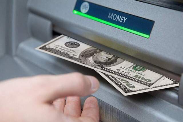 Lưu ý khi rút tiền bằng thẻ ATM