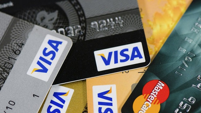 Thẻ Visa Debit là gì?