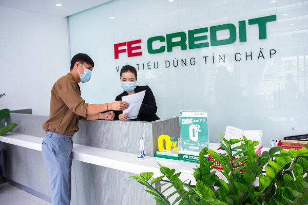 vay tiền fe credit